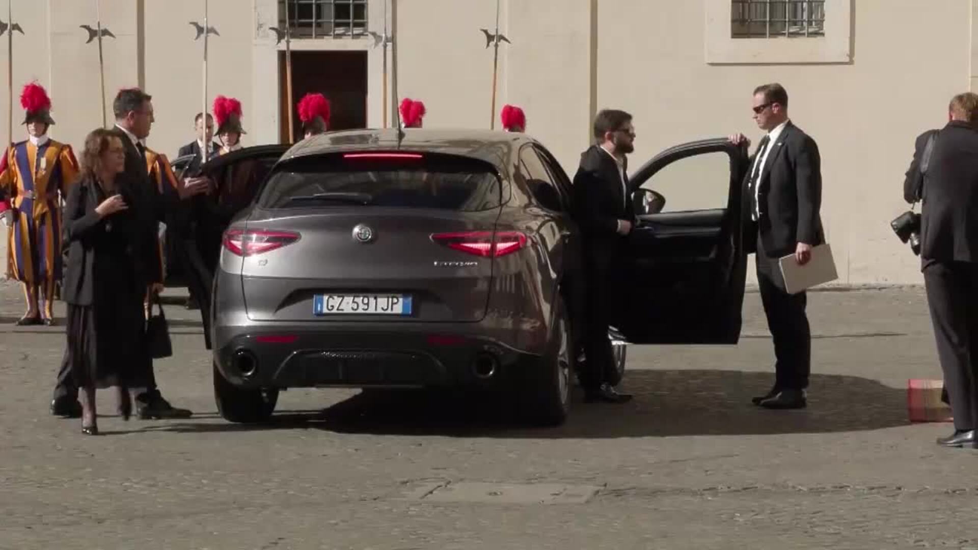 Boric habló con el papa León XIV de los abusos, lucha contra la pobreza y migración