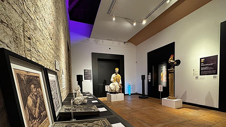 La exposición cofrade de los cinco sentidos: de oír La Soledad a oler el arrepentimiento de San Pedro