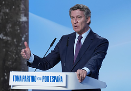 Feijóo presenta su plan de inmigración: «La nacionalidad española no se regala, se merece»