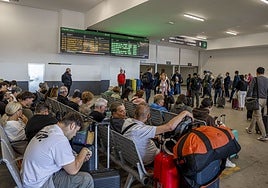 Abre el paso inferior de la estación de Chamartín que une el AVE y el vestíbulo central de Cercanías y Metro