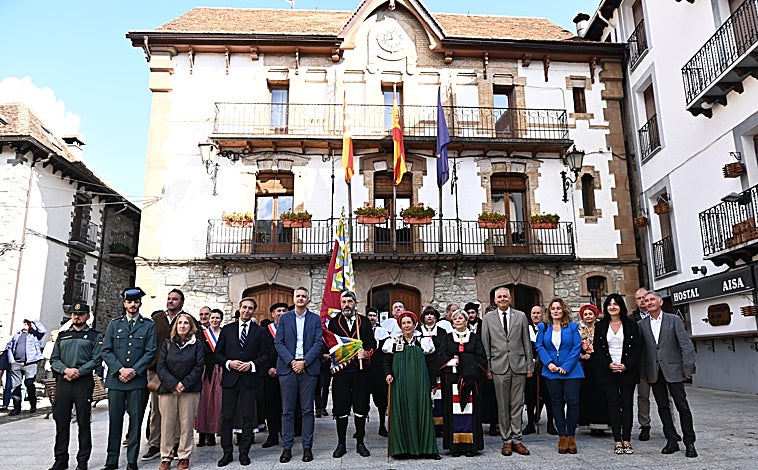 Imagen principal - &#039;En adelante, paz&#039;: la villa de Ansó se reivindica con el tratado en vigor más antiguo de Europa y pide su reconocimiento por la Unesco