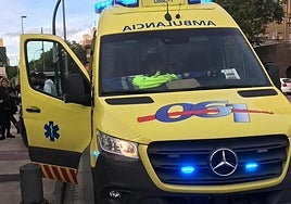 Muere un hombre tras estrellarse su coche contra un árbol en las inmediaciones del aeropuerto de Murcia