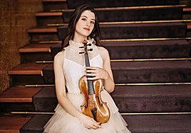 La granadina María Dueñas consolida su prestigio tras ganar dos premios Gramophone, los Grammy de la música clásica