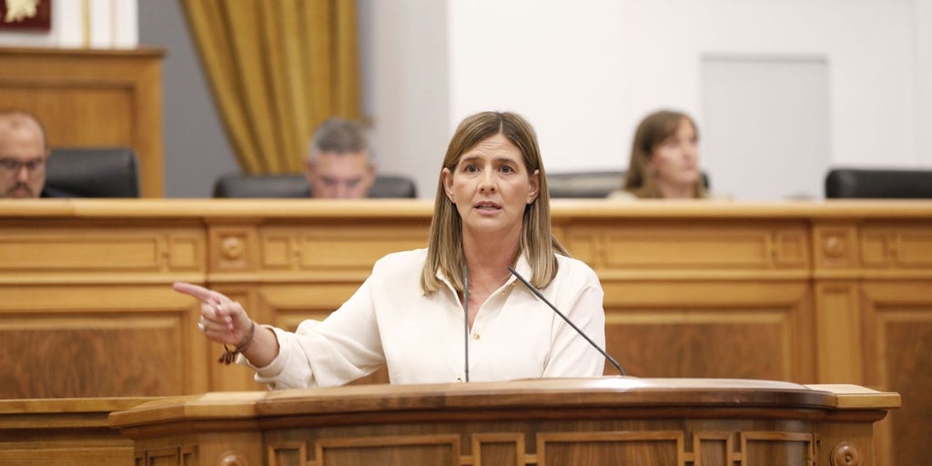 Agudo (PP) acusa a Page de liderar un «Gobierno de propaganda, sumiso a Sánchez» y pide «un cambio responsable» para Castilla-La Mancha