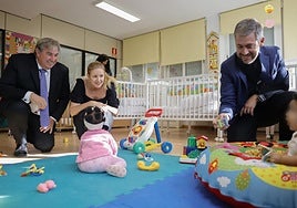 Casi 24.500 madres jóvenes reciben 14.500 euros por hijo en tres años