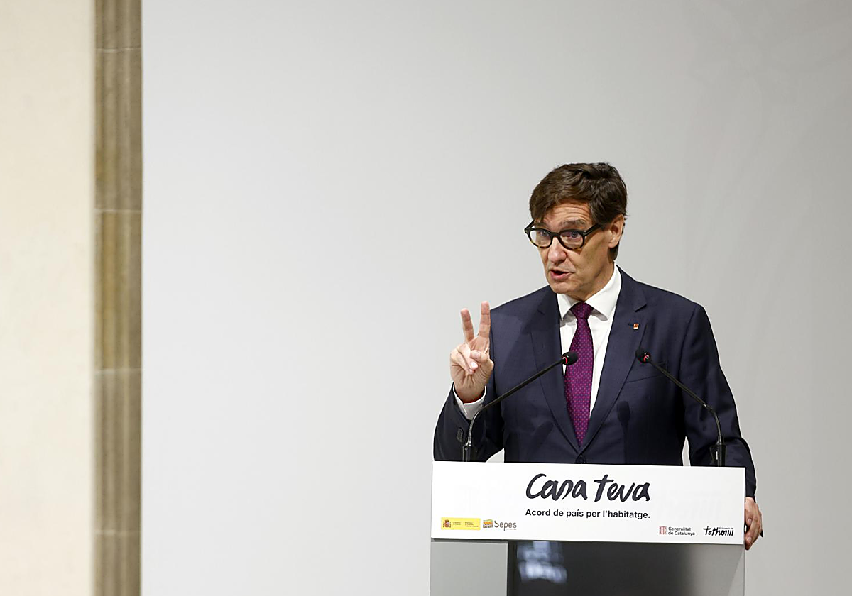 Salvador Illa, presidente de la Generalitat de Cataluña, hoy, durante un acto institucional en Barcelona