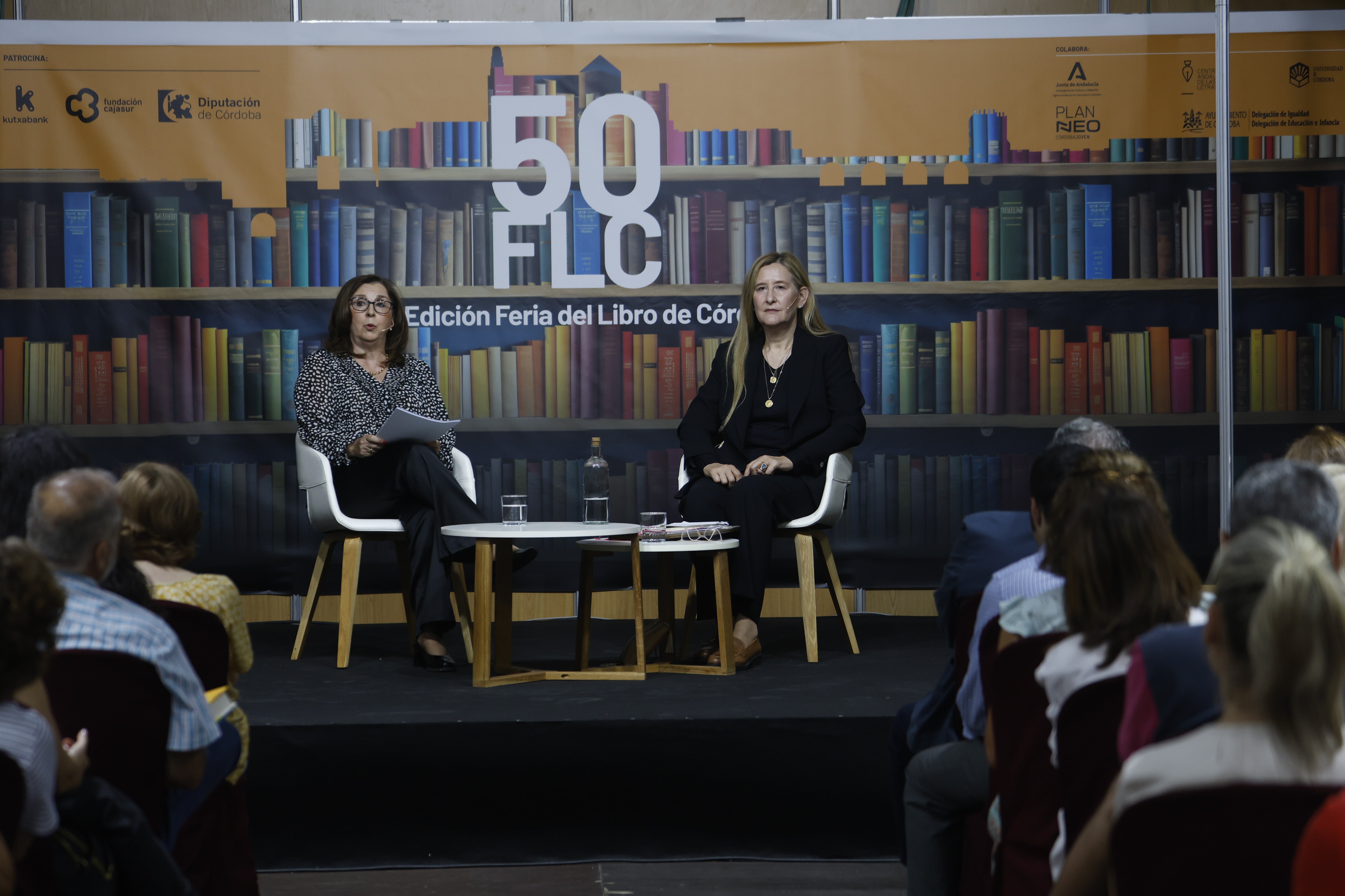 El estreno de la Feria del Libro de Córdoba con Luz Gabás, en imágenes
