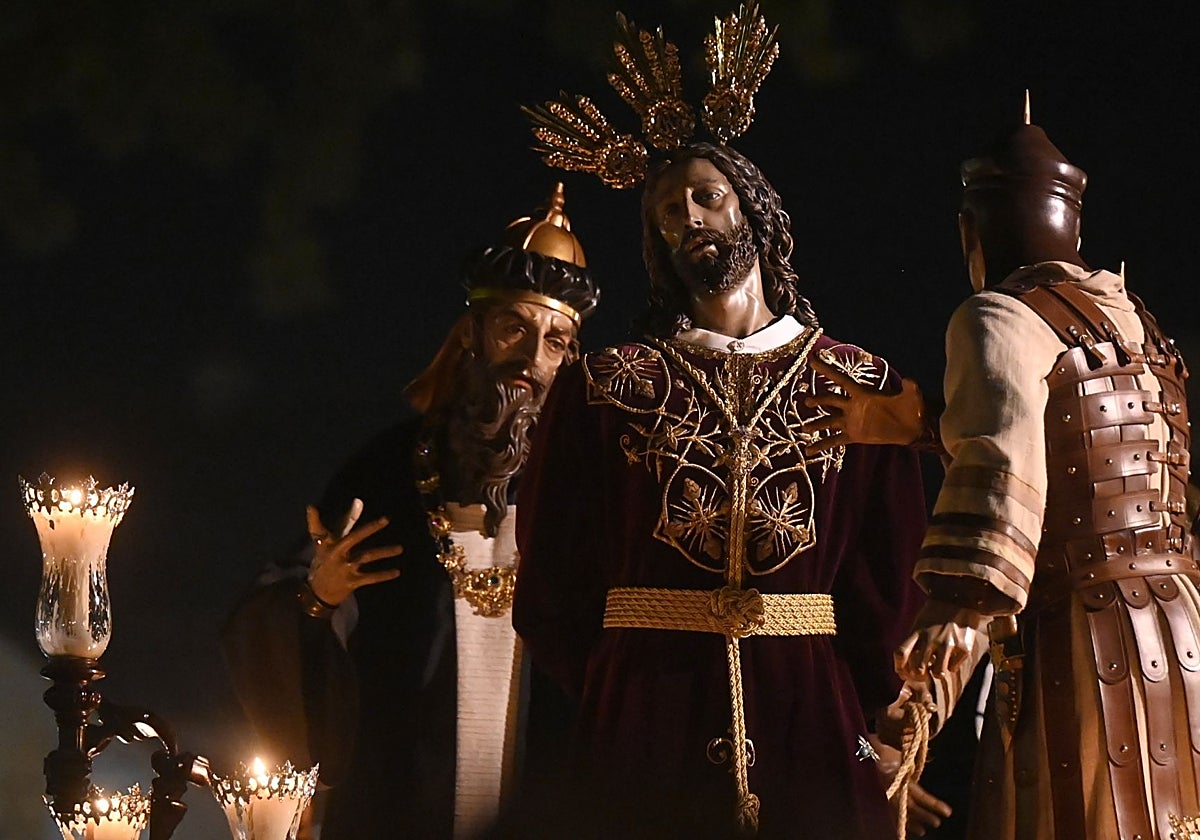 Nuestro Padre Jesús del Perdón, durante el Vía Crucis Magno de Córdoba del 11 de octubre