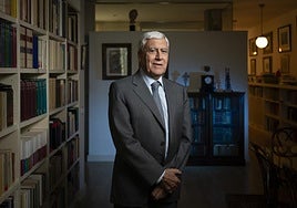 Juristas, preocupados ante la deriva del Constitucional