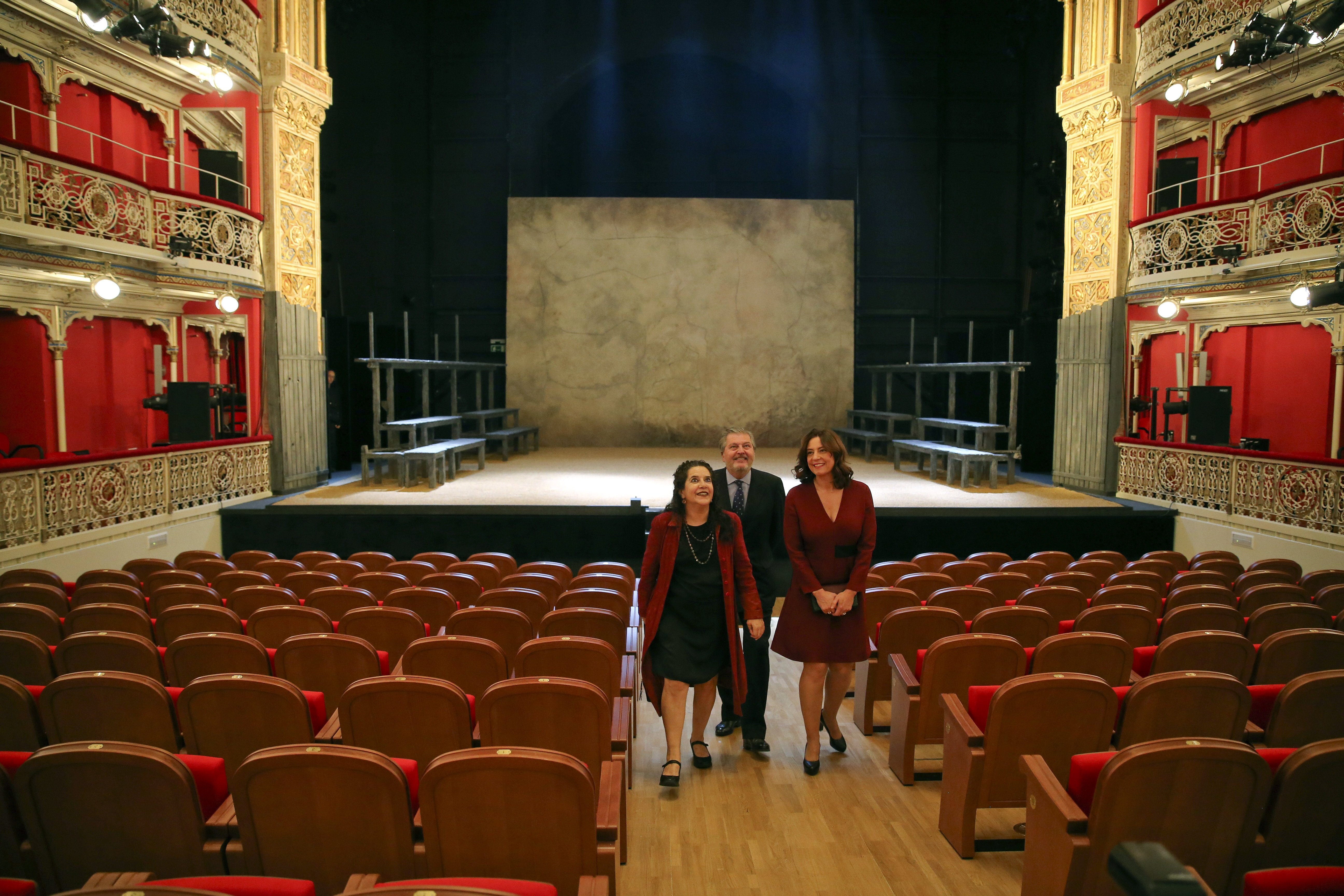 Inauguración del teatro La Comedia en octubre de 2015, tras 14 años cerrado y unas obras de rehabilitación