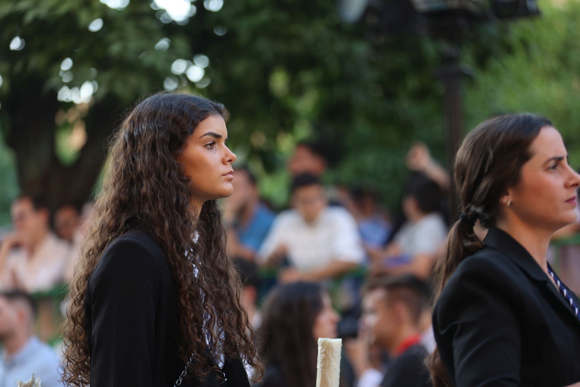 El triunfal regreso de las cofradías tras el Vía Crucis Magno de Córdoba, en imágenes