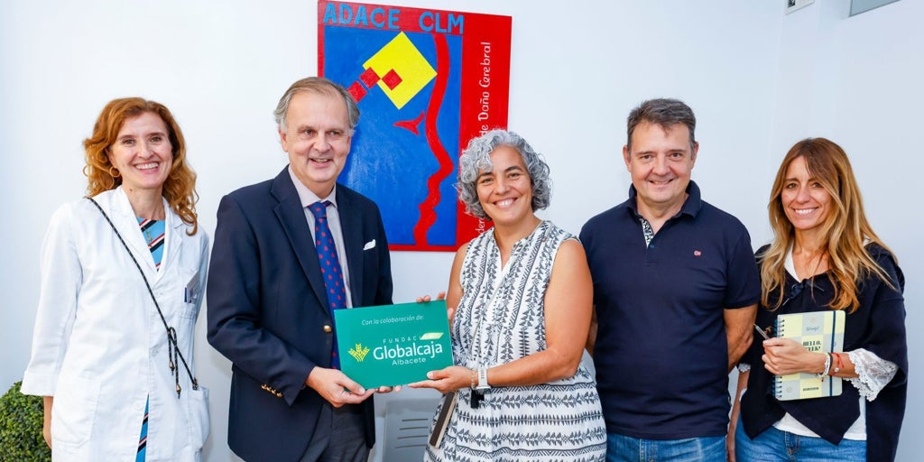 La Fundación Globalcaja mejora el equipamiento del centro de atención a personas con daño cerebral sobrevenido de Albacete