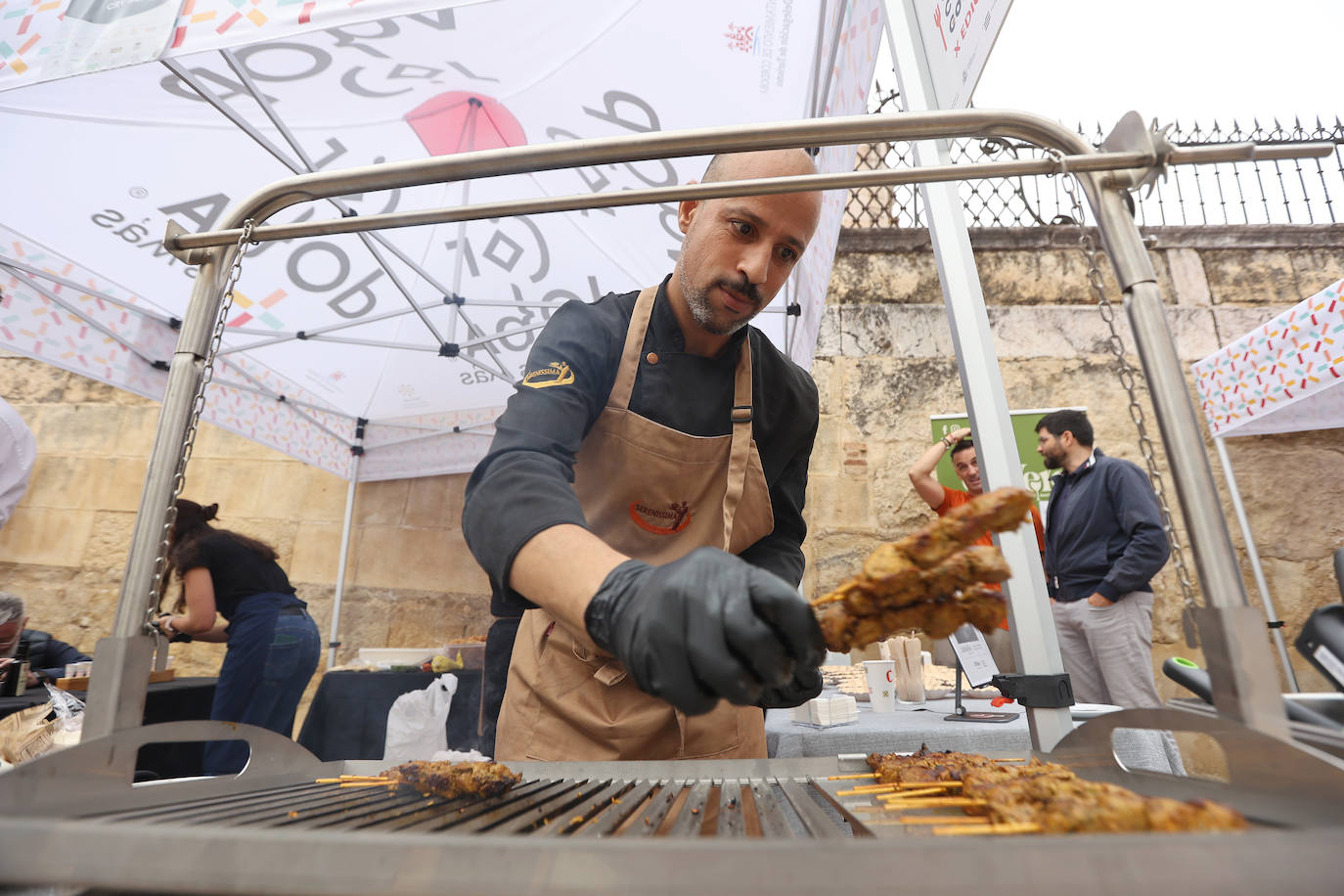 Las mejores imágenes del &#039;Califato in the Street&#039; en la Puerta del Puente de Córdoba