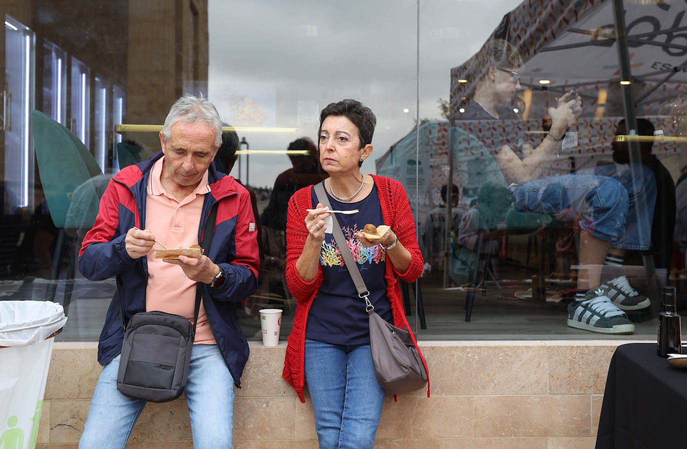 Las mejores imágenes del &#039;Califato in the Street&#039; en la Puerta del Puente de Córdoba