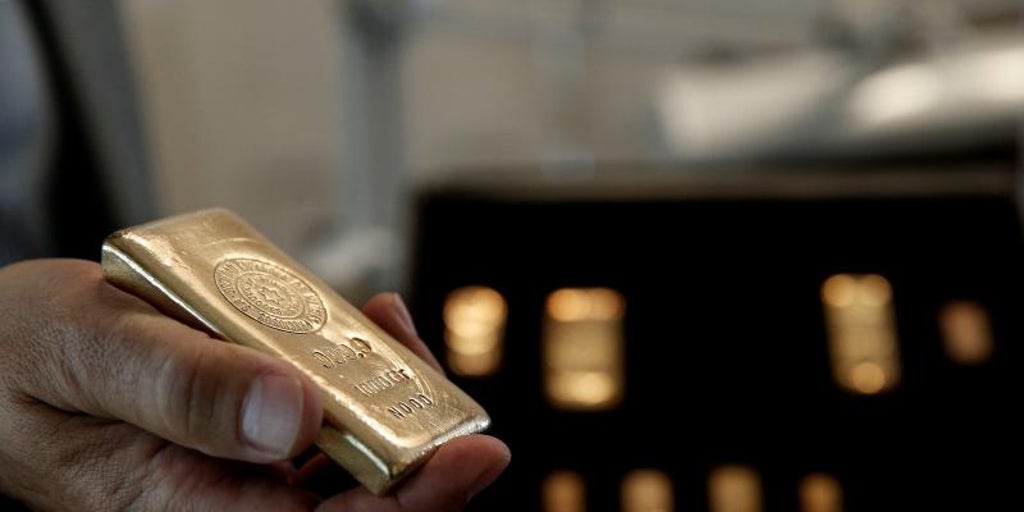 «Los billetes del maletín eran falsos»: a juicio por estafar 54.000 euros en la compra de un lingote de oro