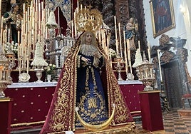 La Virgen del Desconsuelo de Córdoba estrena saya y manto con bordados de una antigua capa pluvial