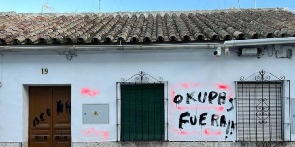 Se vende casa okupada: 640 inmuebles publicados en Canarias tienen  inquilino  ilegal