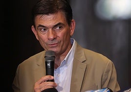 Rodrigo Paz, el próximo presidente boliviano nacido en Galicia y devoto «del tata Santiago»