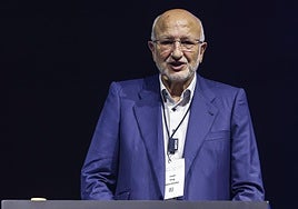 Juan Roig pide a los empresarios no avergonzarse de ganar dinero y reclama una mejor gestión de los impuestos