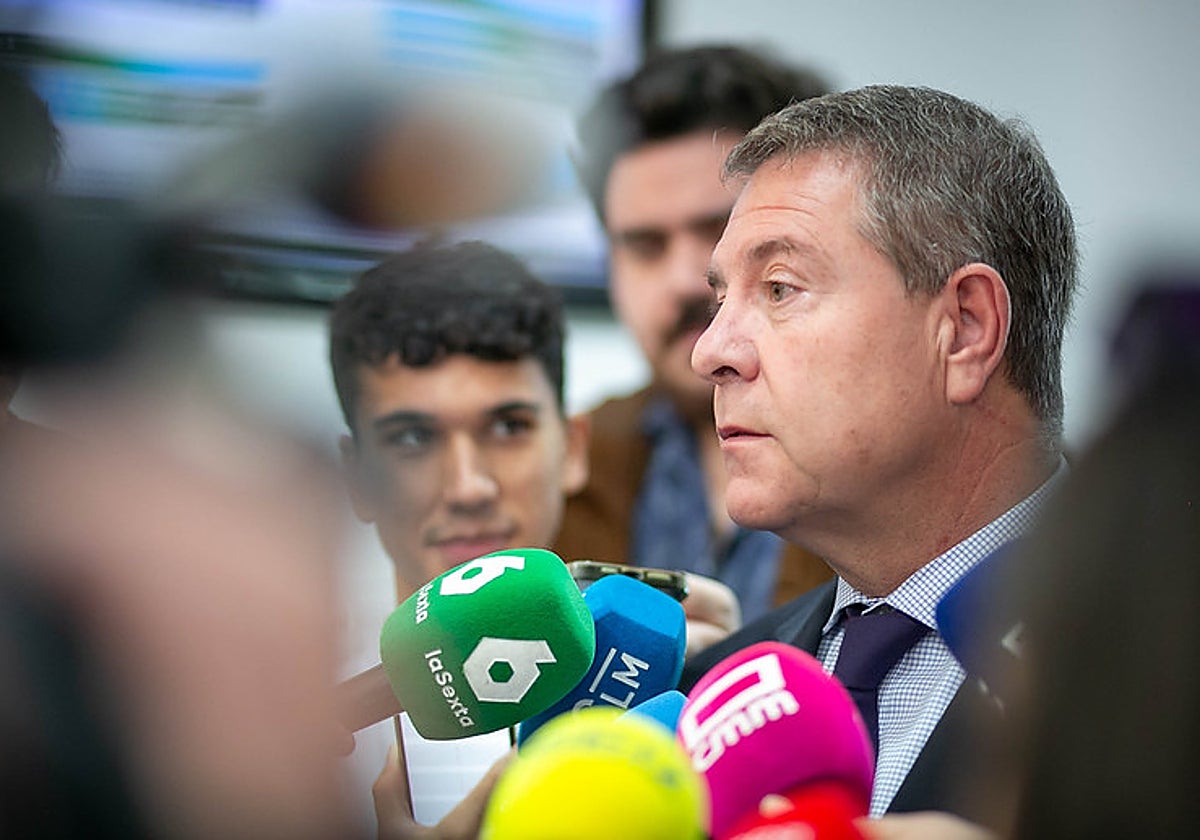 Page pide al PSOE querellarse contra la fontanera Leire Díez por la trama  de Begoña Gómez