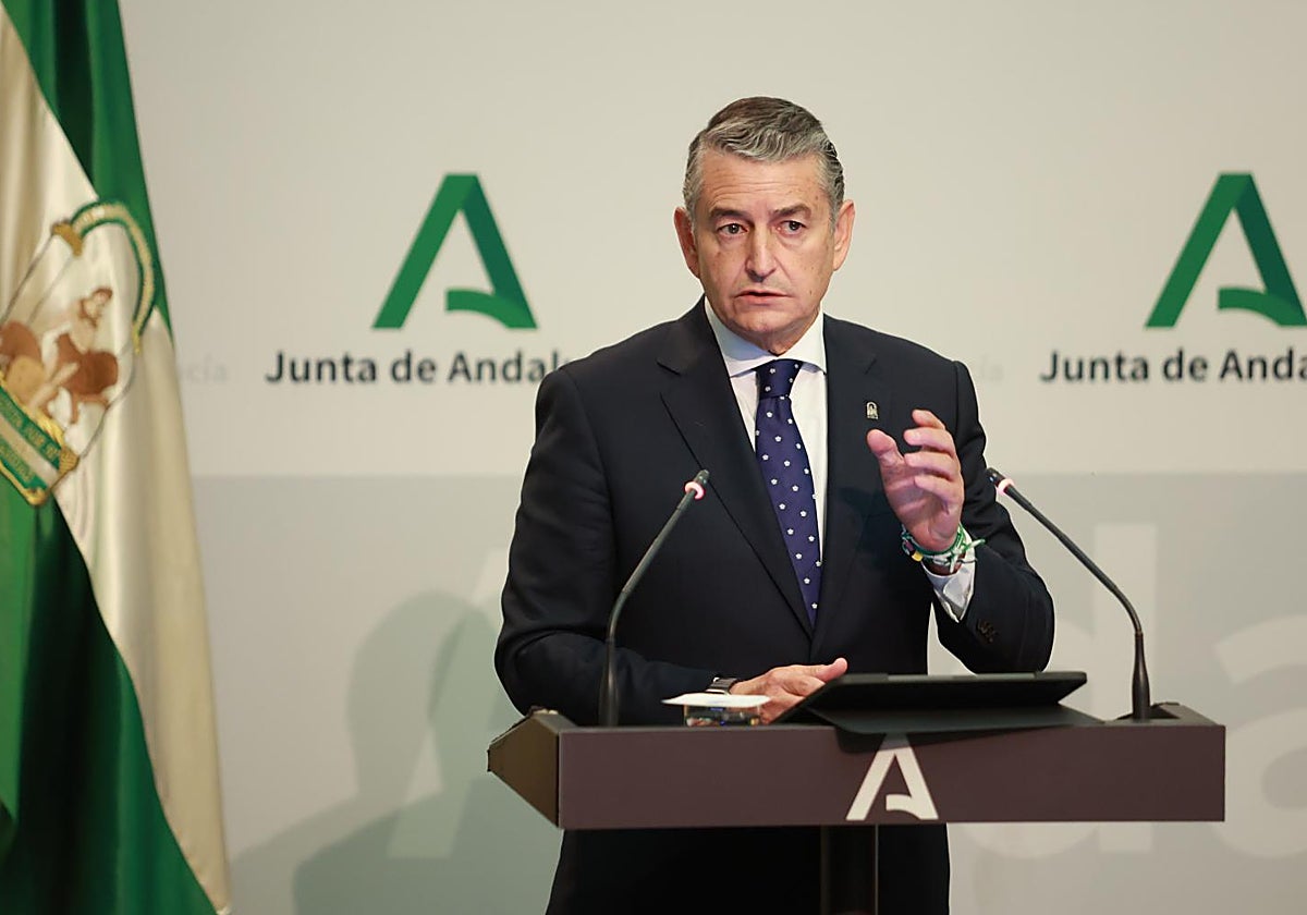 Antonio Sanz durante la rueda de prensa posterior al Consejo de Gobierno