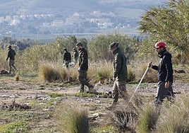 Hallan un cadáver junto al río en Valencia: investigan si es Javier, uno de los desaparecidos de la dana