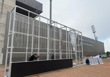 El Córdoba CF empieza a acometer el montaje de los videomarcadores de Fondo Norte y Sur