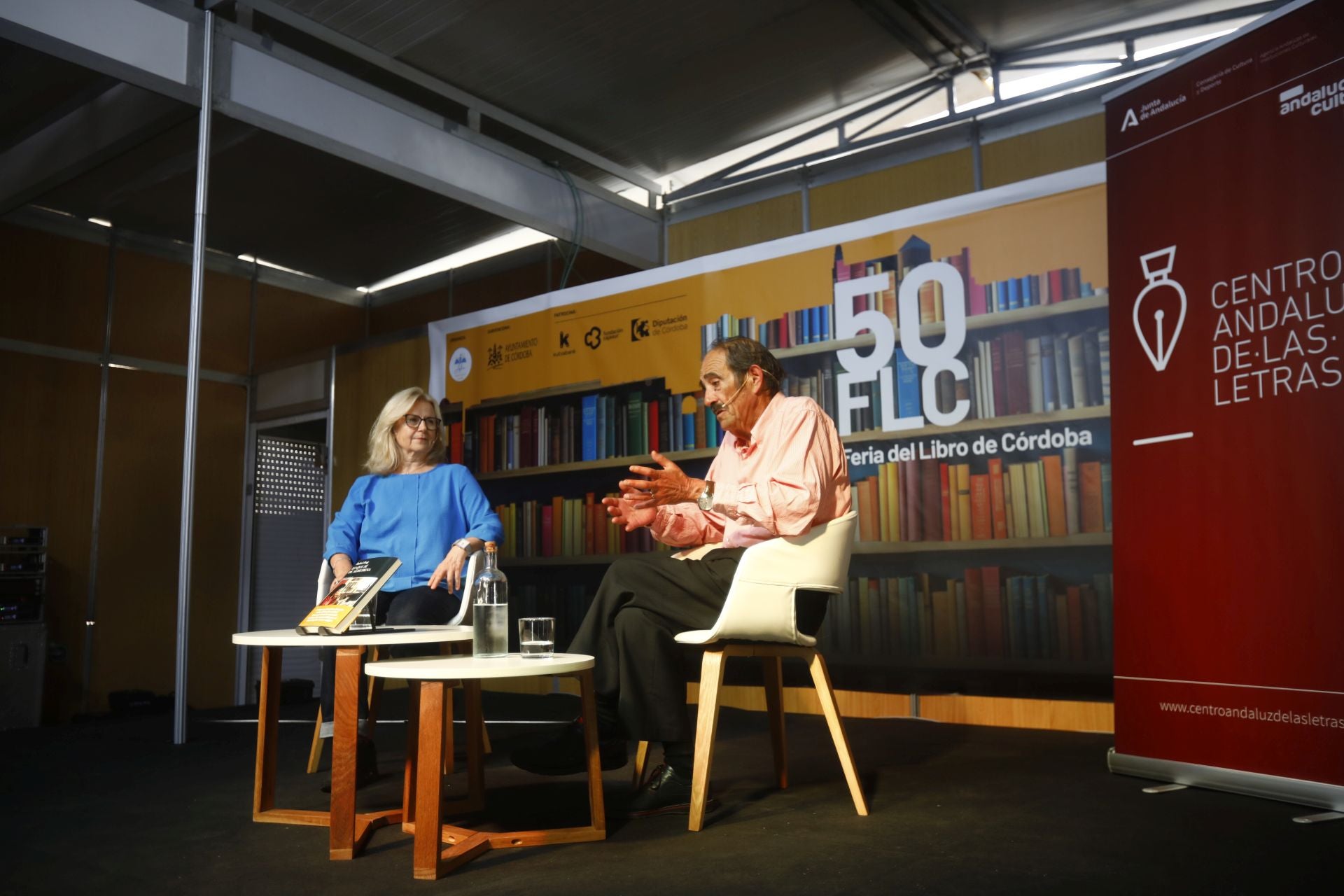 La presentación en la Feria del Libro de Córdoba del libro de Rafael Reig &#039;Lo que sé de Almudena&#039;, en imágenes
