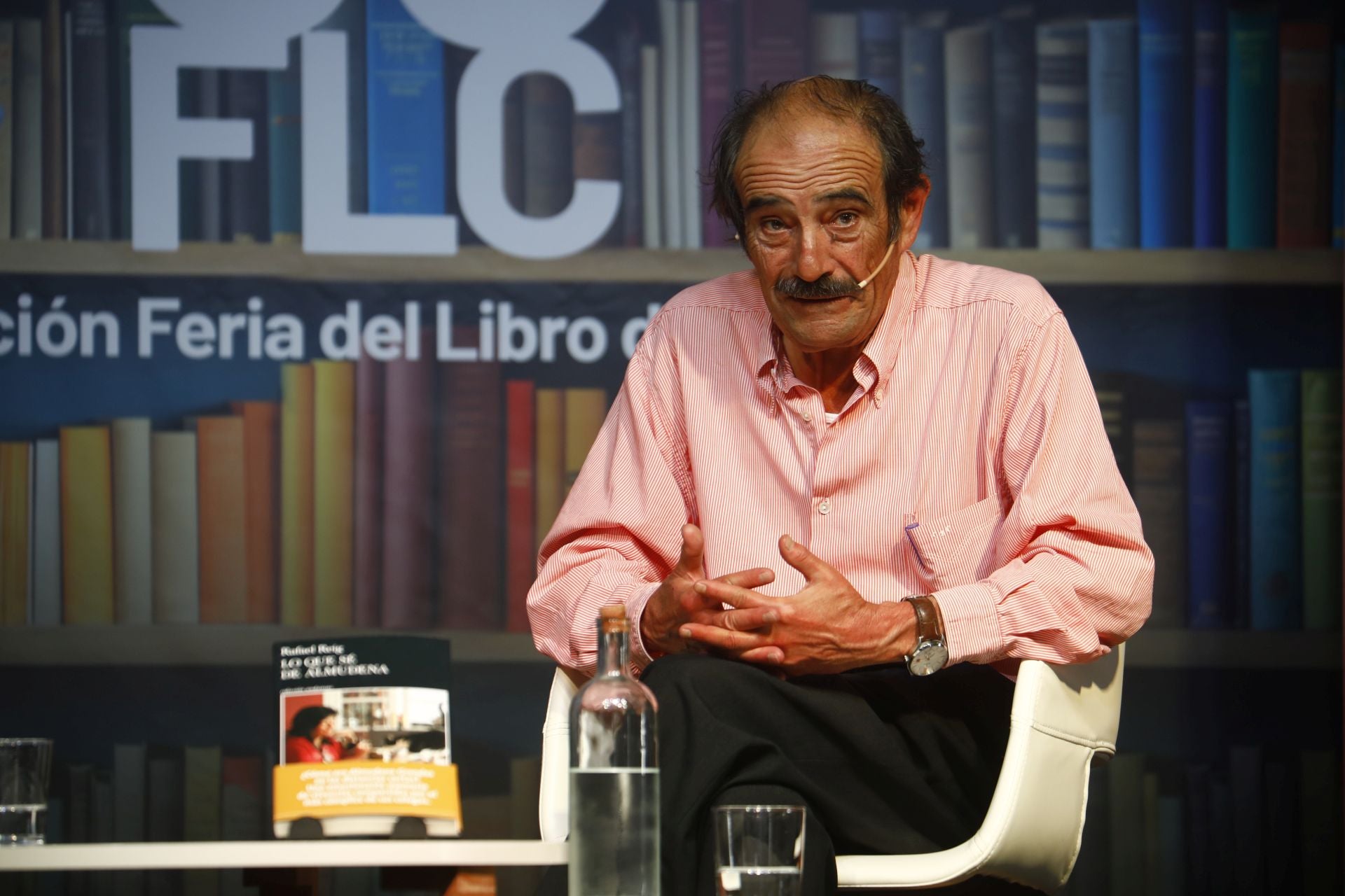 La presentación en la Feria del Libro de Córdoba del libro de Rafael Reig &#039;Lo que sé de Almudena&#039;, en imágenes