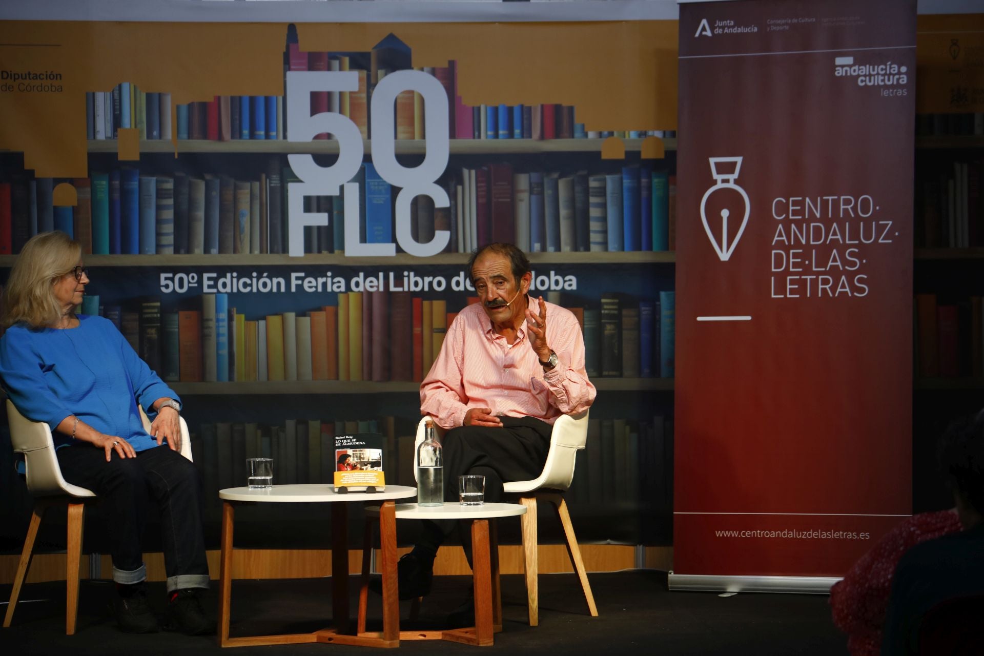La presentación en la Feria del Libro de Córdoba del libro de Rafael Reig &#039;Lo que sé de Almudena&#039;, en imágenes