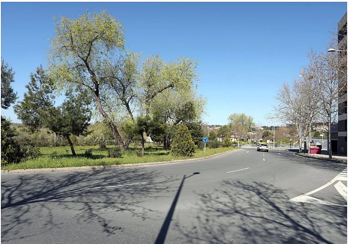 La rotonda situada antes de llegar al puente de Parapléjicos es una de las actuaciones del Nudo Norte