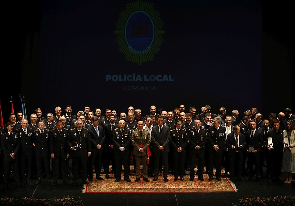 Reconocidos en el acto por el patrón de la Policía Local de Córdoba