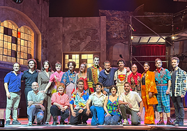 'Godspell' renace en el Soho: Antonio Banderas reinventa el musical donde Jesús y Judas desafían su destino en un mundo en guerra