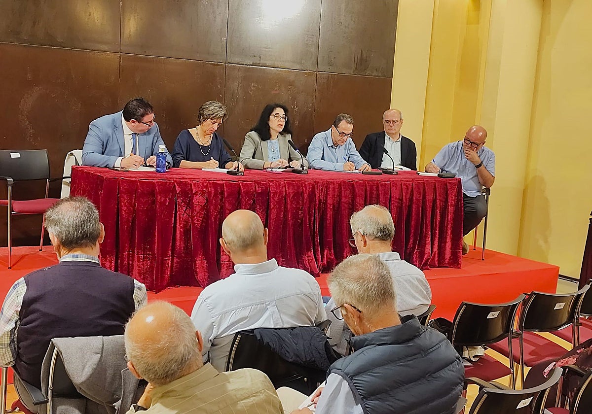 Celebración del Consejo Municipal de Personas Mayores