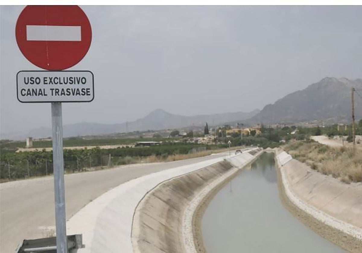 Canal del Trasvase Tajo-Segura