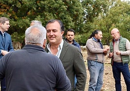 Vox propone permitir la caza controlada del lobo para «proteger a los ganaderos de Castilla-La Mancha»