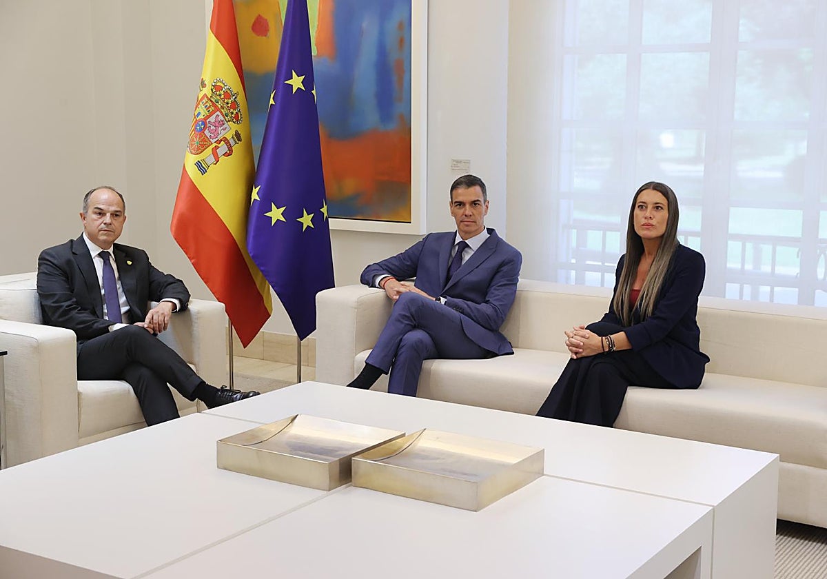 Husos horarios de la política zombi