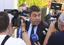 La juez reclama las llamadas de Mazón del día de la dana antes de interrogar a la periodista con la que comió