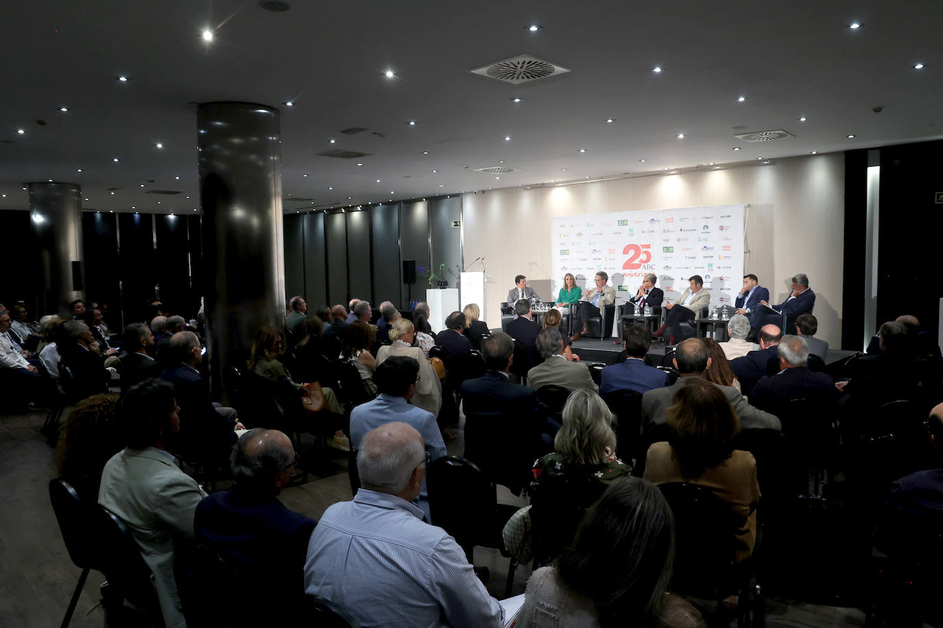 El foro &#039;Descifrando a Córdoba&#039; sobre agroindustria de ABC, en imágenes