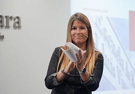 El PSOE pide el tique del parking a la periodista que comió con Mazón el día de la dana