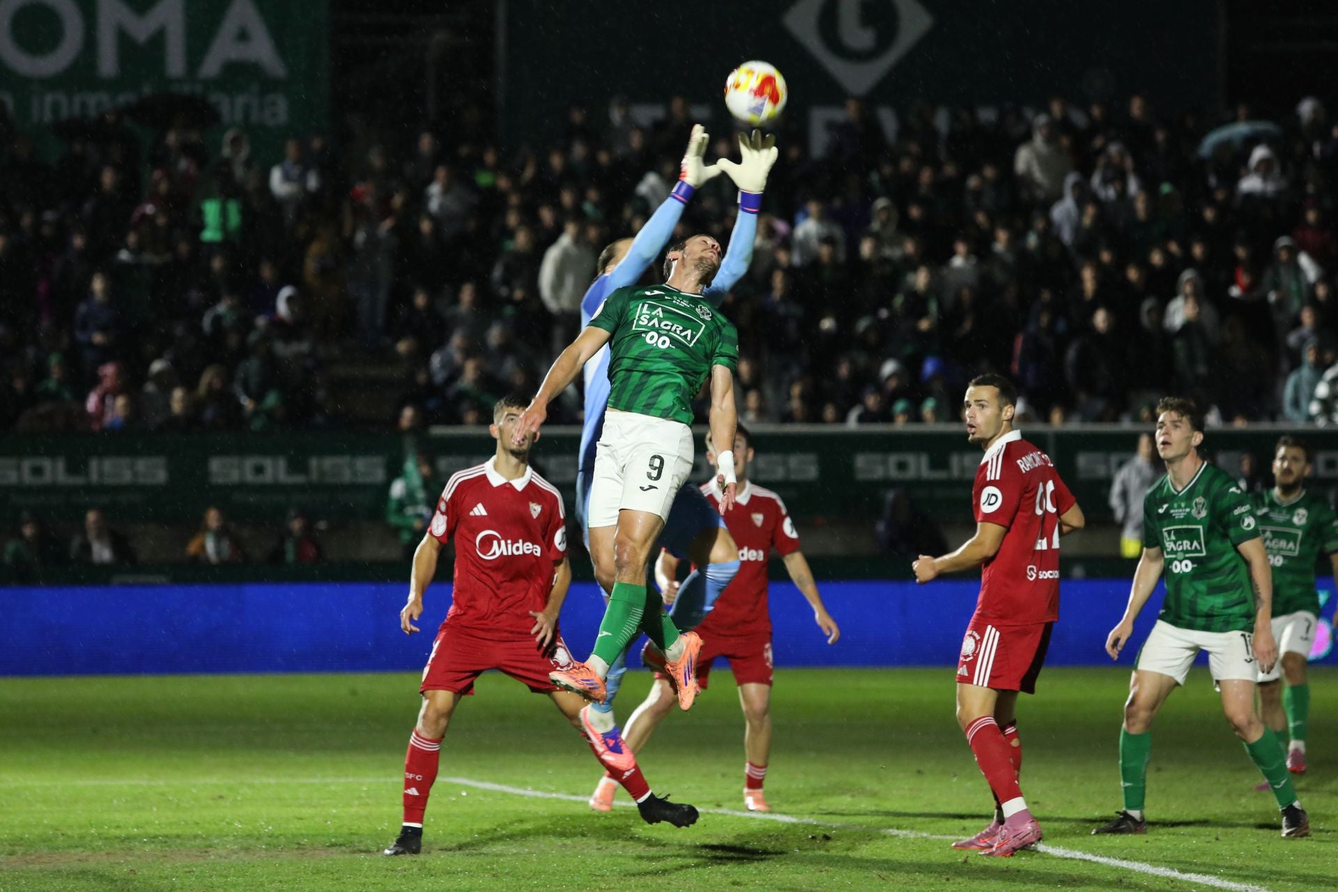 Las mejores imágenes del CD Toledo-Sevilla FC de Copa del Rey