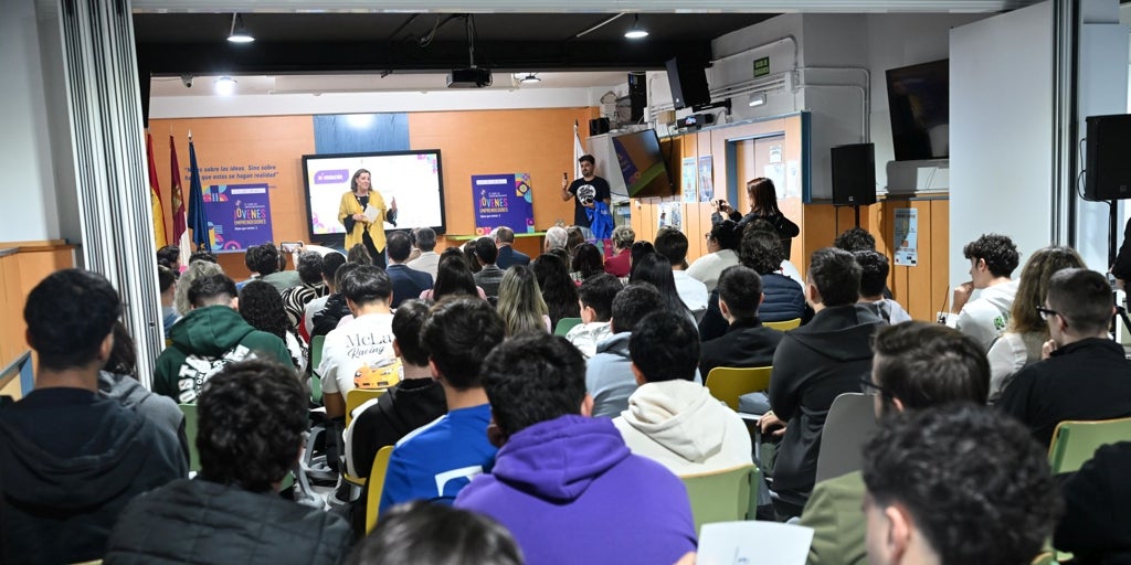 Castilla-La Mancha impulsará 18 espacios de  coworking  para emprendedores a partir del próximo año