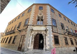 La Audiencia de Toledo juzga a un hombre acusado de  intentar quemar vivos a seis guardias civiles  con cócteles molotov