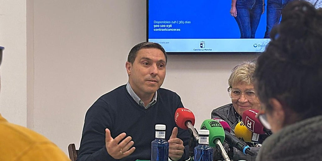 Martínez Chana comparte su experiencia como paciente oncológico y reivindica la sanidad pública: «Se mira la tarjeta sanitaria, no la de crédito»