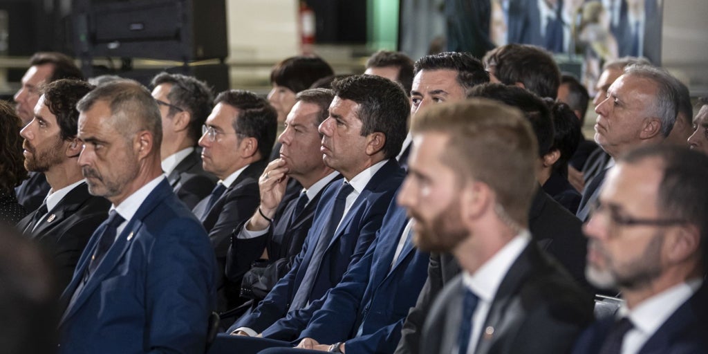 Mazón asume los gritos de las víctimas en el funeral de la dana y señala que hará «una reflexión» profunda