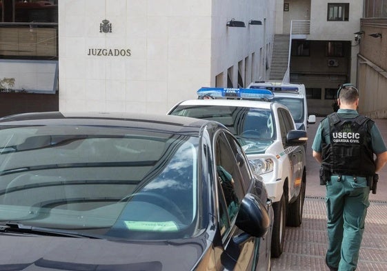 Los juzgados de La Caleta de Granada.