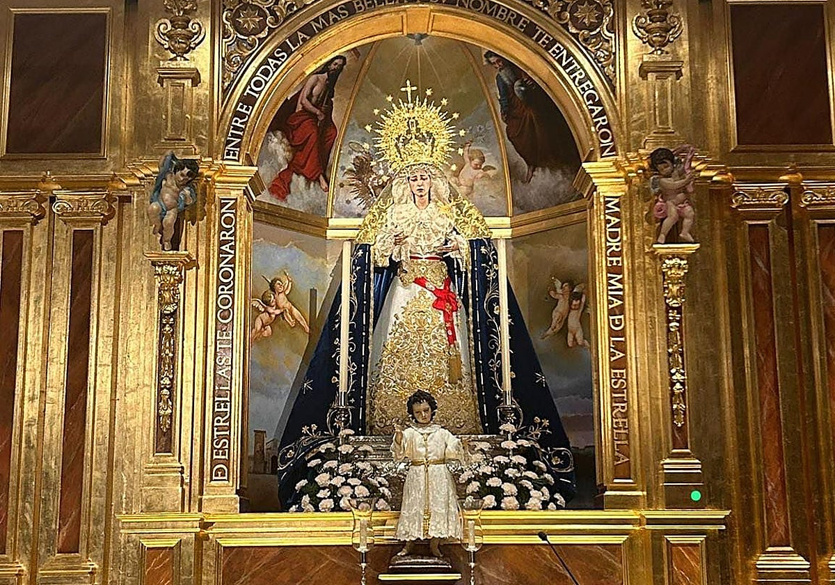 El altar de Nuestra Señora de la Estrella, completamente terminado