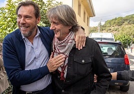 Puente elige Ávila para  ‘bendecir’ a Martínez: «Es tu momento y confiamos en ti»