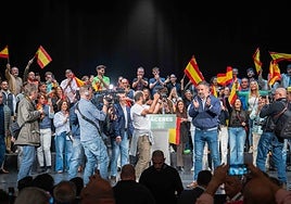 Abascal abre la precampaña en Extremadura atacando a Guardiola: «Prefiere parecerse al PSOE que defender a los extremeños»