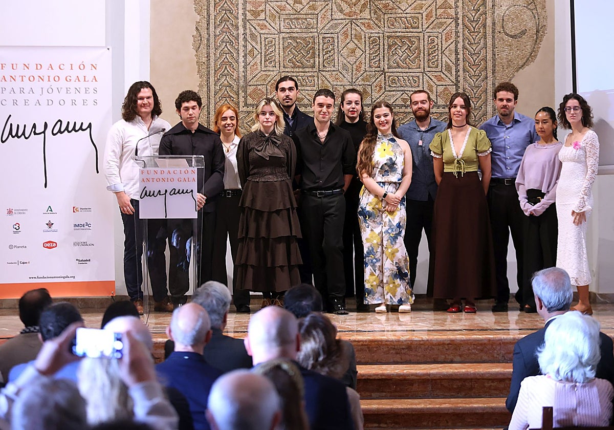 Los residentes, en la capilla del antiguo convento del Corpus Christi